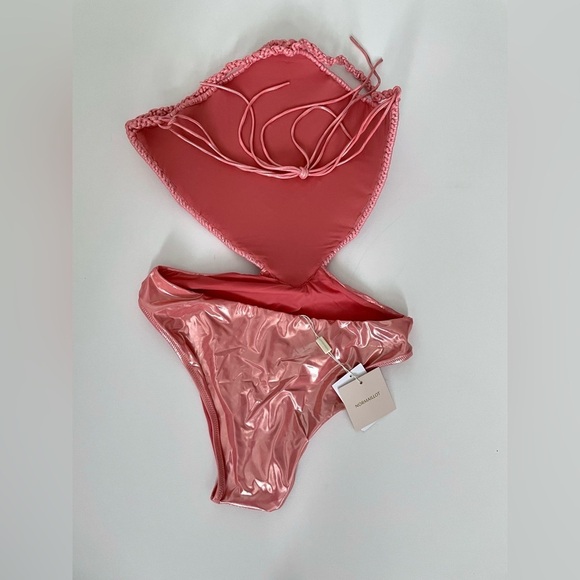NORMAILLOT AURA SWIMSUIT PITAYA CORAL LAME WET LOOK MACRAMÉ CUT OUT CHEEKY L - Picture 7 of 8